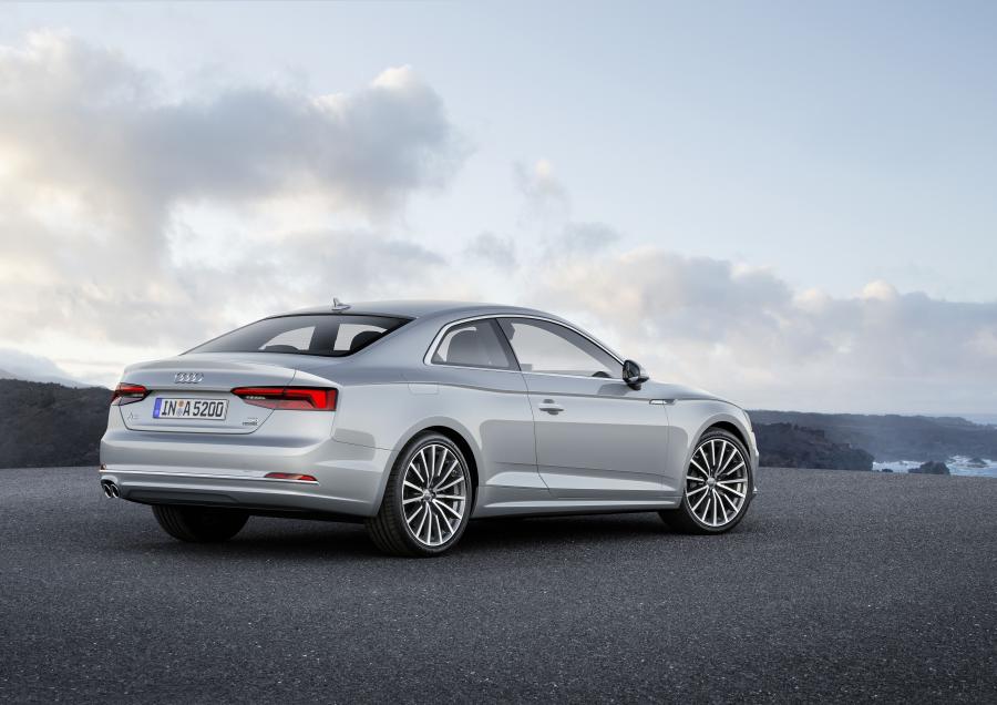 Audi A5 Coupe 2.0 TDI Ultra 2016 года  (WW) (фото 12 из 37)
